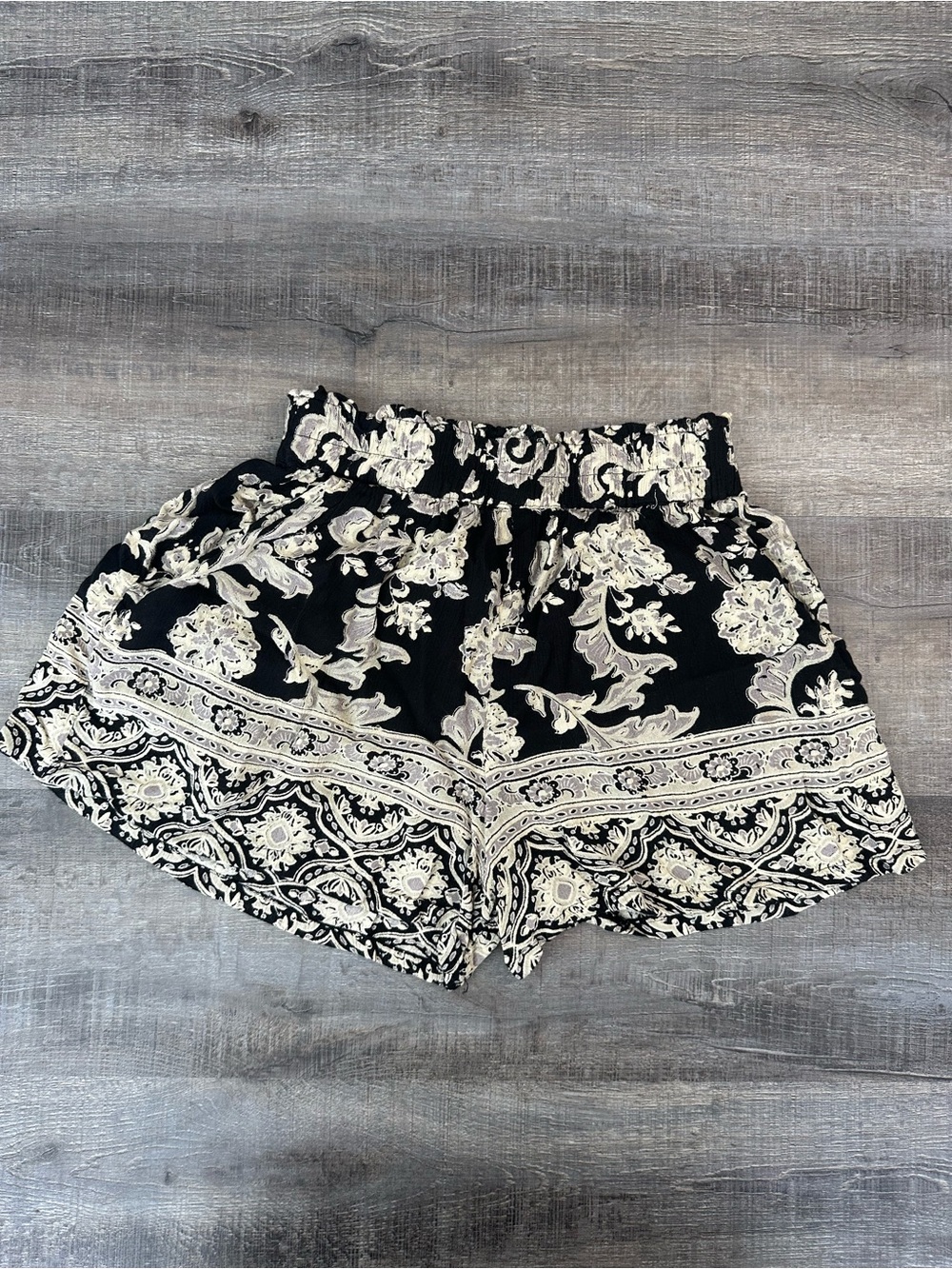 Angie Black and Cream Paisley Floral Elastic High Waist Smocked Boho Shorts